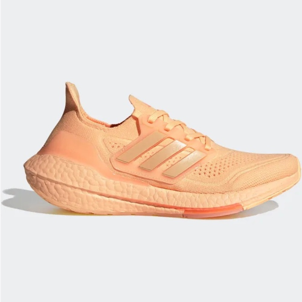 Adidas Women's Shoes Adidas Ultraboost 21 Running Shoes 7.5 
Perfect condition